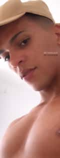 Acompanhante Isaac