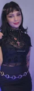 Acompanhante Annie Clementine
