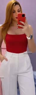 Acompanhante Emily