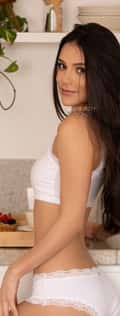 Acompanhante Thaís