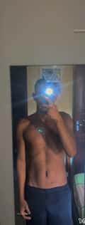 Acompanhante Theuzzsilva