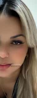 Acompanhante Taynna