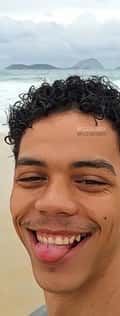 Acompanhante Davy