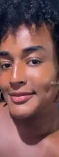 Acompanhante Chris