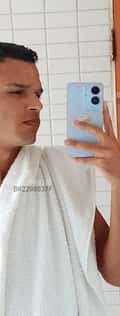 Acompanhante Lucas Souza