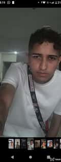 Acompanhante Vitor