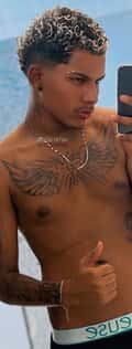 Acompanhante Henrique
