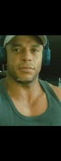 Acompanhante Ney