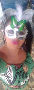 Acompanhante Debby