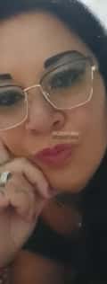 Acompanhante Morena