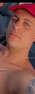 Acompanhante Guilherme Santos