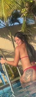 Acompanhante Ster Silva