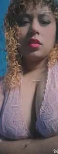 Acompanhante Becca