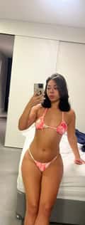 Acompanhante Bruna