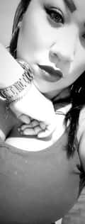 Acompanhante Morena