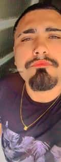 Acompanhante Carlos Machado