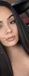Acompanhante Bruna