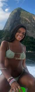 Acompanhante Morena