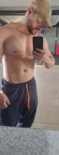 Acompanhante Bryan
