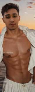 Acompanhante Hernanes