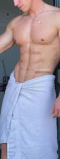 Acompanhante Hernanes