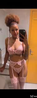 Acompanhante Ashley