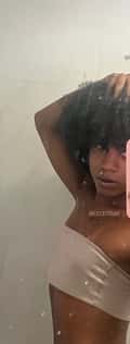Acompanhante Isabelly Marins