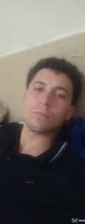 Acompanhante Cristiano Neon