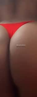 Acompanhante Preta