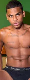 Acompanhante Vitor