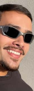 Acompanhante Dylan