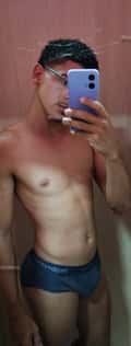 Acompanhante Henrique Gomes