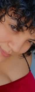 Acompanhante Rowena