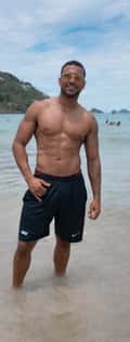 Acompanhante Henrique