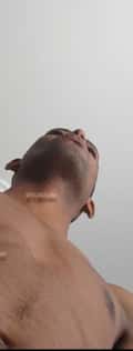 Acompanhante Pedro
