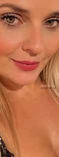 Acompanhante Bruna Becker