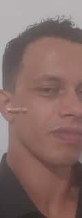 Acompanhante Lukeragg