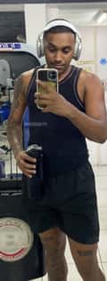 Acompanhante Coutinho