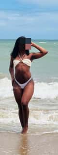 Acompanhante Morena
