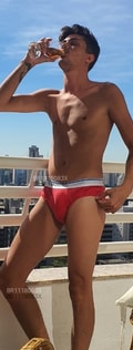 Acompanhante Caio