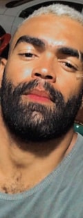 Acompanhante Hugo Martins