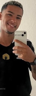 Acompanhante Raígouvea