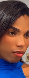 Acompanhante Julia