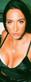 Acompanhante Thais Vargas