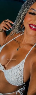 Acompanhante Júlia