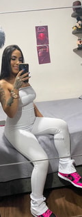 Acompanhante Roberta Souza