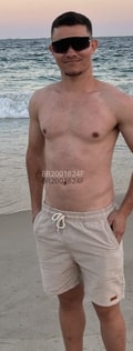 Acompanhante Breno
