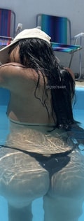 Acompanhante Laura