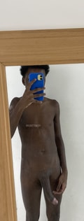 Acompanhante Pretosafado