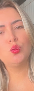 Acompanhante Laura